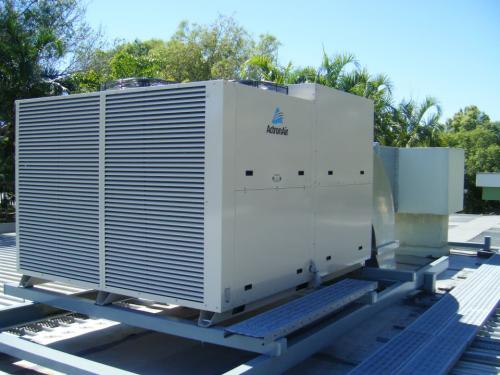 5300735 2120411 WEB (1)